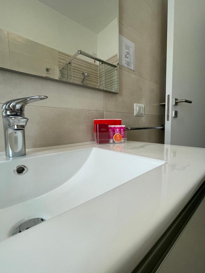 Residenza Gasparoni Di Guidi Eleonora Vérone Extérieur photo